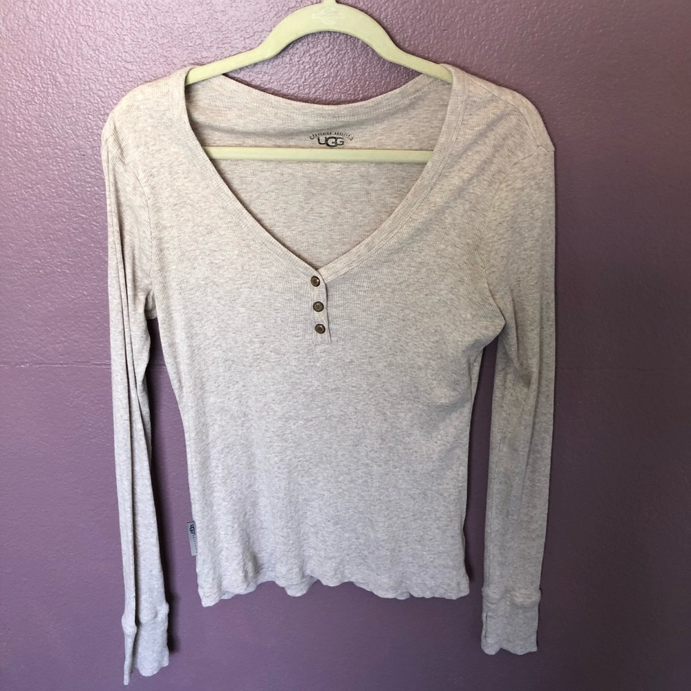 UGG Australia Beige M Jillian Bed Henley Tee Shirt